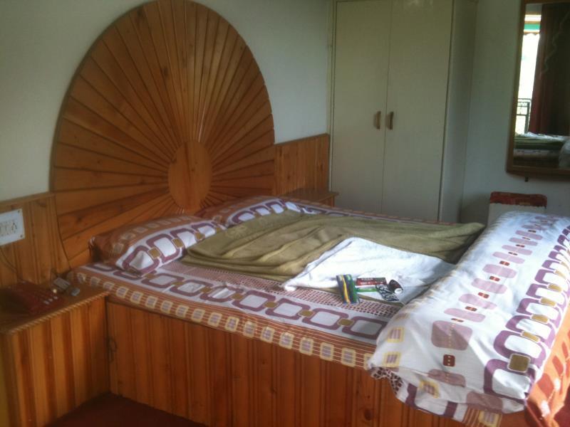 Hotel Him Parvat Manāli Esterno foto